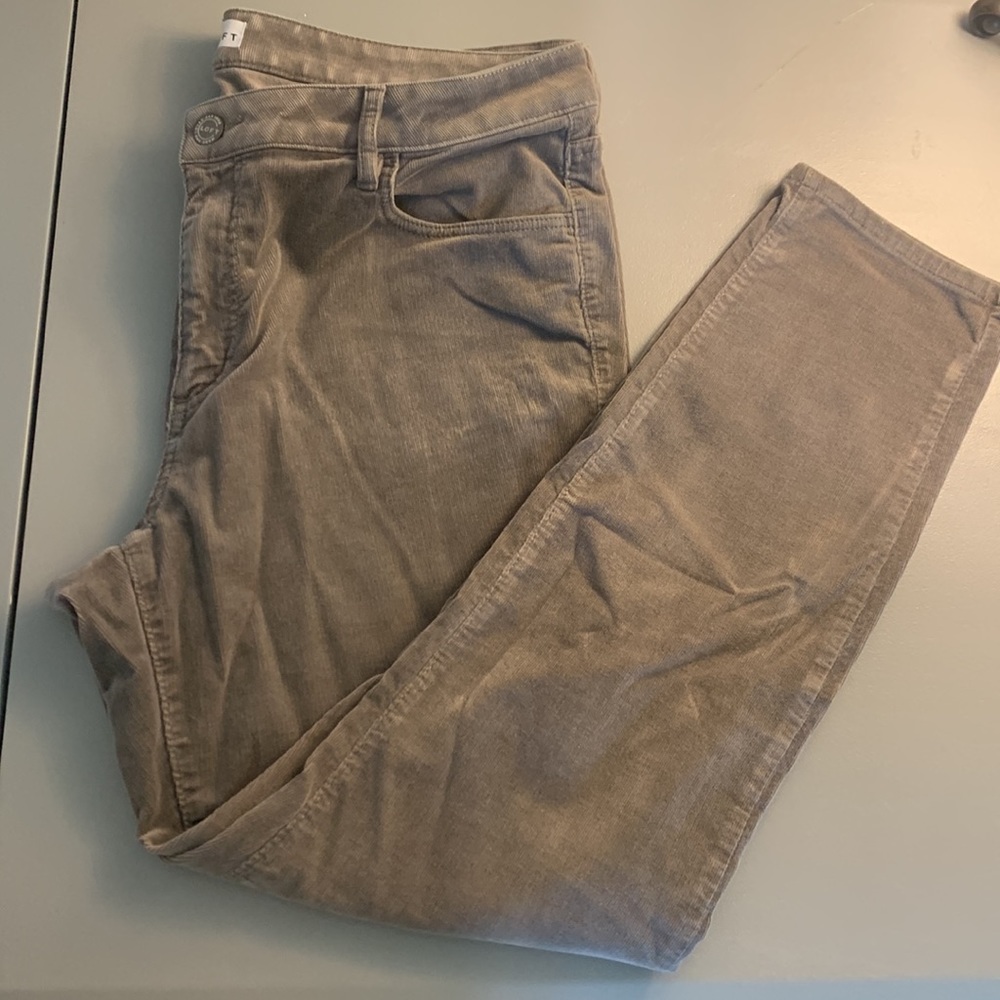 Gray cordoroy jeans size 14